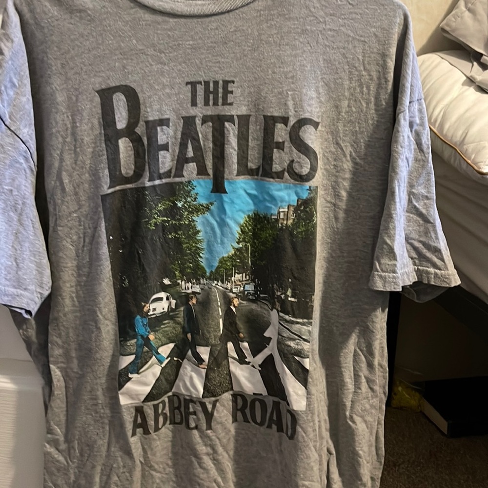 Men’s The Beatles Graphic Tee